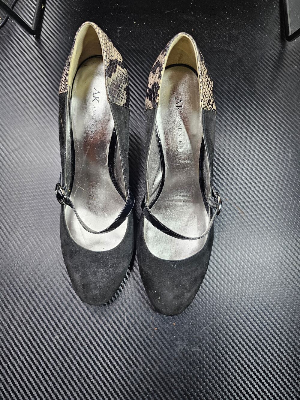 ak7paquita Anne Klein Platform Pump heels Size 10M AA